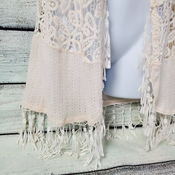 Vanity Cream Sleeveless Open Front Lace Fringe Vest Size L Boho Festival Cardiga - Picture 2 of 8
